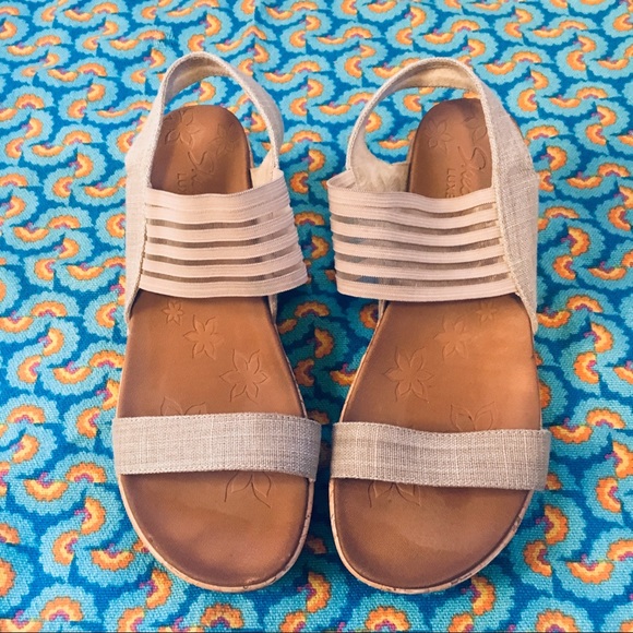 Skechers Shoes - Skechers Luxe Foam Sandals